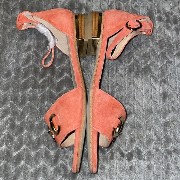 NWOT Patricia Green Horse Bit Sandals. Size 8. Pink/Coral Color.  Low Heel. - Picture 10 of 11